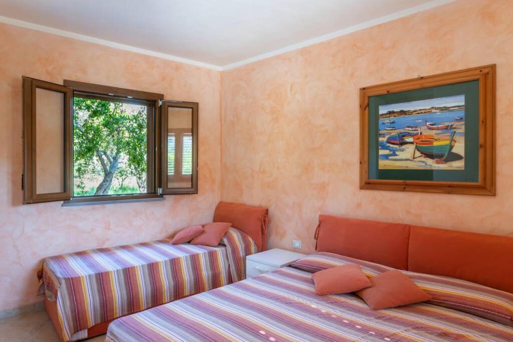 A Charming Country Cottage + Bikes And Kayaks Bosa Εξωτερικό φωτογραφία