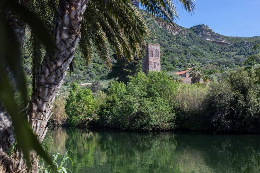 A Charming Country Cottage + Bikes And Kayaks Bosa Εξωτερικό φωτογραφία